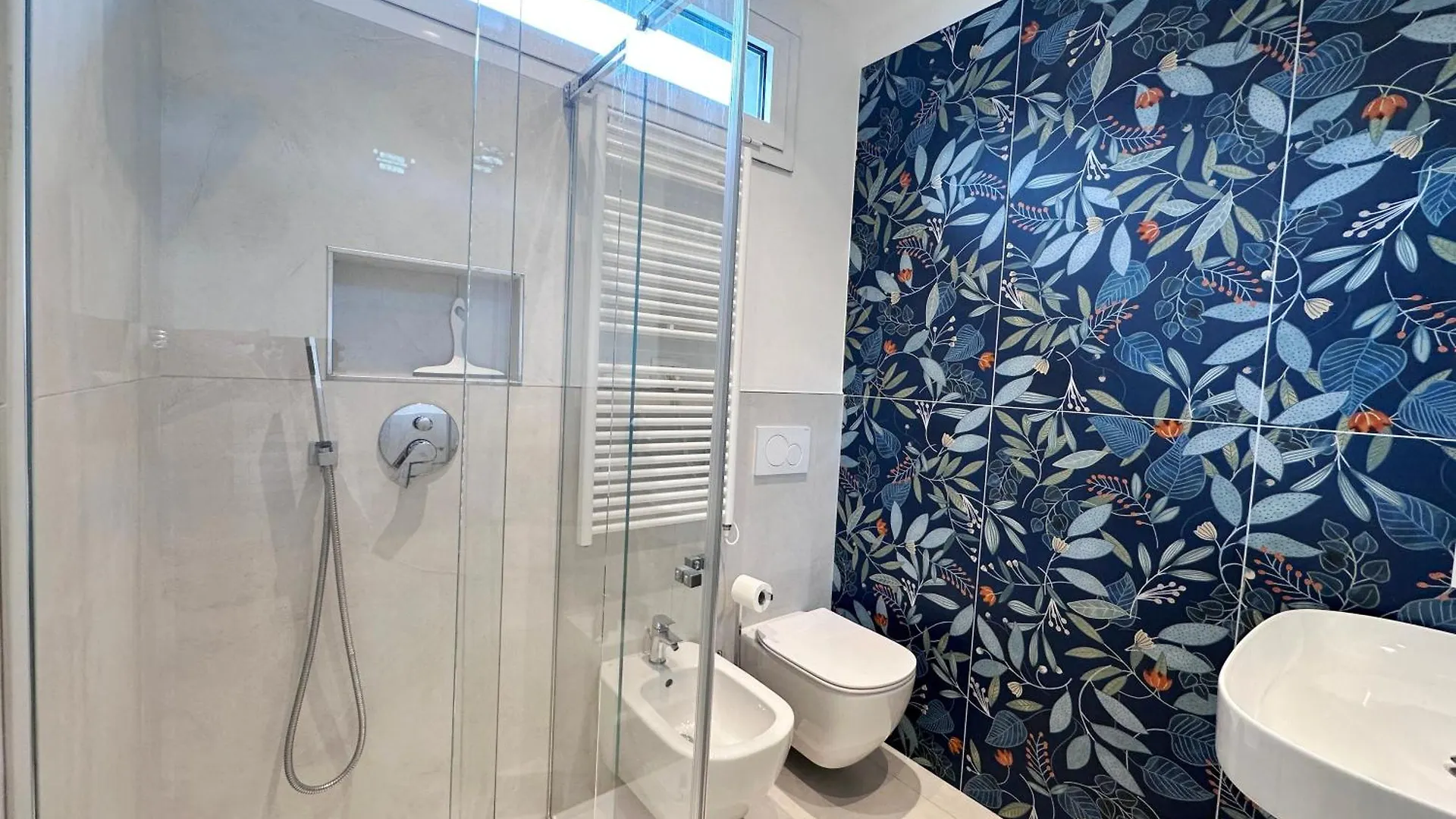 トスコラーノ・マデルノWisteria Houseアパートメント
